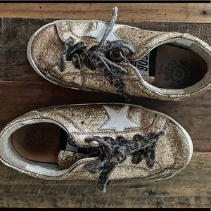 Golden goose size 32 kids